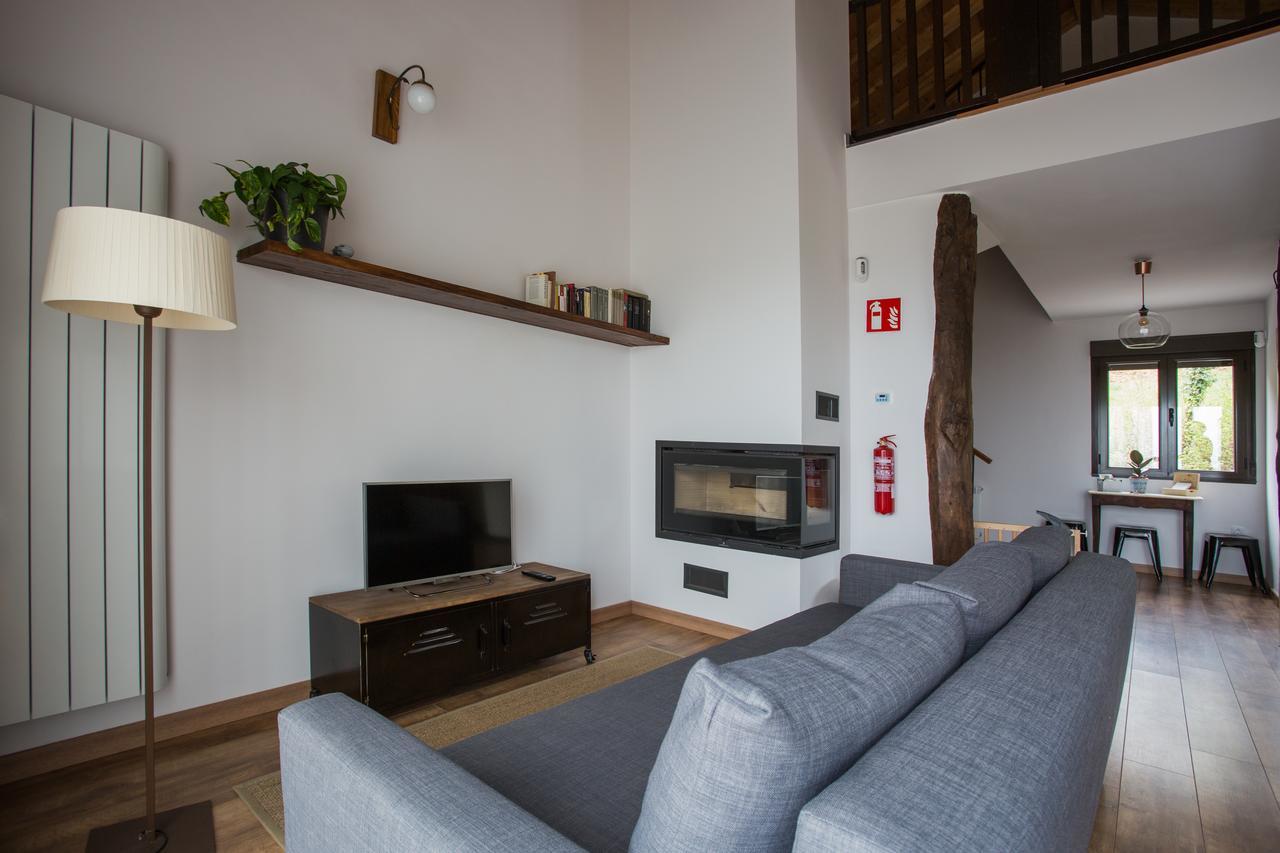 Os Feleitos Guest House Orellán Екстериор снимка
